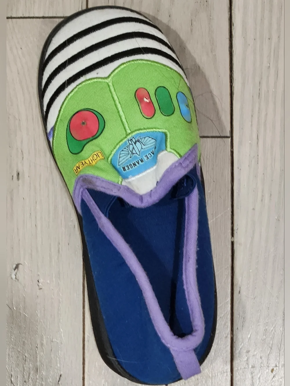 Buzz Lightyear  Toy Story Light Up Slippers, Size 11/12